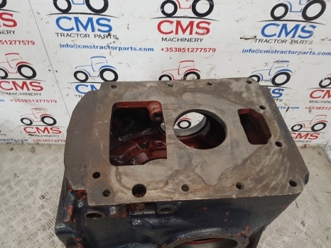Deutz D7807c, Dx3.70sc, Dx 3.90 Rear Axle Backend Housing 04378829 - Prevodovka pre Traktor: obrázok 3 Deutz D7807c, Dx3.70sc, Dx 3.90 Rear Axle Backend Housing 04378829 - Prevodovka pre Traktor: obrázok 3