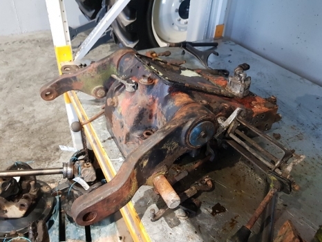 Deutz Dx Series Dx110, Dx85, Dx90, Dx120 Lift Cover Complete K4340648 - Hydraulika pre Traktor: obrázok 1 Deutz Dx Series Dx110, Dx85, Dx90, Dx120 Lift Cover Complete K4340648 - Hydraulika pre Traktor: obrázok 1