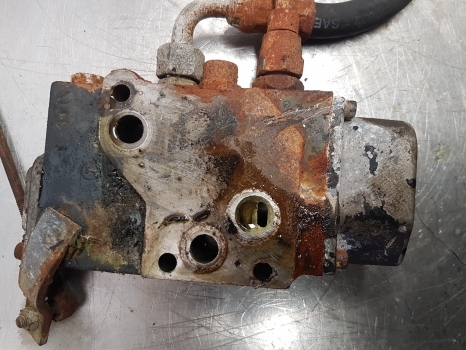 Deutz Dxbis110, 120, 140, 160 Hydraulic Spool Valve 04300357, 04304155 - Hydraulický ventil pre Traktor: obrázok 3 Deutz Dxbis110, 120, 140, 160 Hydraulic Spool Valve 04300357, 04304155 - Hydraulický ventil pre Traktor: obrázok 3