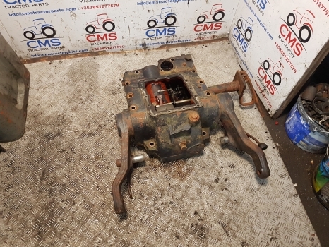 Deutz Dxbis110, 120, 85, 90 Hydraulic Lift Cover Assy 4337465r, 04331256 - Hydraulika pre Traktor: obrázok 1 Deutz Dxbis110, 120, 85, 90 Hydraulic Lift Cover Assy 4337465r, 04331256 - Hydraulika pre Traktor: obrázok 1