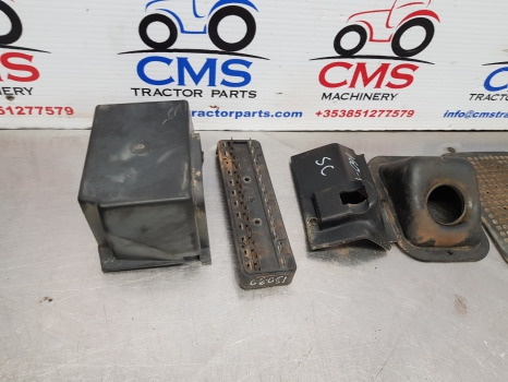 Fiat 130-90, 140-90, 115-90, 180-90, 160-90 Cab Interior Panel Parts - Kabína a interiér: obrázok 3 Fiat 130-90, 140-90, 115-90, 180-90, 160-90 Cab Interior Panel Parts - Kabína a interiér: obrázok 3