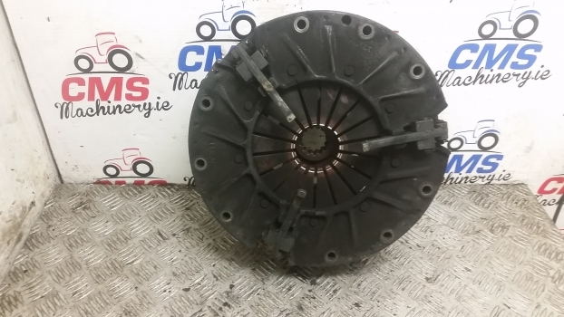 Fiat 780 Clutch Pressure Plate. Please Check By Photos And Description. - Spojka a diely pre Traktor: obrázok 1 Fiat 780 Clutch Pressure Plate. Please Check By Photos And Description. - Spojka a diely pre Traktor: obrázok 1