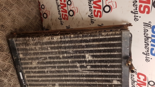 Fiat F Series F130, F140, F120, F115 Conditioning Condenser Radiator 5155716 - Chladič klimatizácie pre Traktor: obrázok 5 Fiat F Series F130, F140, F120, F115 Conditioning Condenser Radiator 5155716 - Chladič klimatizácie pre Traktor: obrázok 5