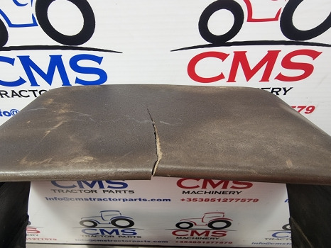 Fiat F140, F130, F Series, Instrument Panel Damaged 5154942, 5151075 - Mriežka: obrázok 3 Fiat F140, F130, F Series, Instrument Panel Damaged 5154942, 5151075 - Mriežka: obrázok 3