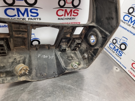 Fiat F140, F130, F Series, Instrument Panel Damaged 5154942, 5151075 - Mriežka: obrázok 5 Fiat F140, F130, F Series, Instrument Panel Damaged 5154942, 5151075 - Mriežka: obrázok 5