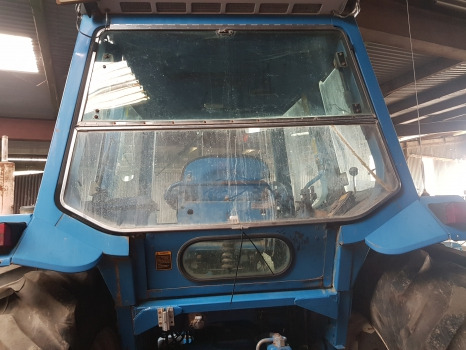 Ford 10, 30, 100, 200, 600, 1000 Super Q Cab Rear Windows Seal E7nn9442082ba, - Okno a diely pre Automobil: obrázok 4 Ford 10, 30, 100, 200, 600, 1000 Super Q Cab Rear Windows Seal E7nn9442082ba, - Okno a diely pre Automobil: obrázok 4