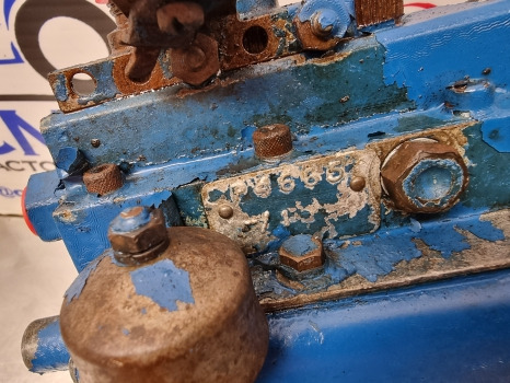Ford 2000, 2600, 2610, 2910, 3000, 3610 Fuel Injection Pump , P4665, C5ne9c567b - Vstrekovač: obrázok 5 Ford 2000, 2600, 2610, 2910, 3000, 3610 Fuel Injection Pump , P4665, C5ne9c567b - Vstrekovač: obrázok 5