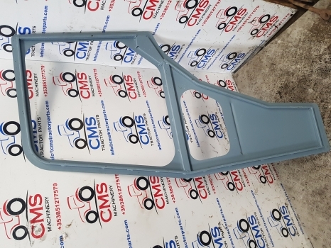Ford 4000, 5000, 6000, 7000 Cab Door Frame Rhs - Dvere a diely pre Traktor: obrázok 1 Ford 4000, 5000, 6000, 7000 Cab Door Frame Rhs - Dvere a diely pre Traktor: obrázok 1