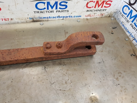 Ford 5000, 7000, 5600, 6600, Draw Bar C5nn805a, Djpn825a - Rám/ Podvozok: obrázok 2 Ford 5000, 7000, 5600, 6600, Draw Bar C5nn805a, Djpn825a - Rám/ Podvozok: obrázok 2