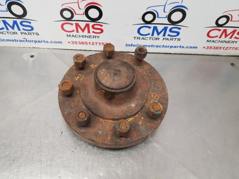 Ford 550, 555, 655, Digger Wheel Hub 8 Studs D4nn1104b, 83914150 - Predná náprava: obrázok 2 Ford 550, 555, 655, Digger Wheel Hub 8 Studs D4nn1104b, 83914150 - Predná náprava: obrázok 2