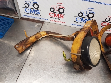 Ford 550, 555, 655 Working Lighs Assembly 83930993, E1nn13n083bc12z - Svetlo/ Osvetlenia pre Rýpadlo-nakladač: obrázok 4 Ford 550, 555, 655 Working Lighs Assembly 83930993, E1nn13n083bc12z - Svetlo/ Osvetlenia pre Rýpadlo-nakladač: obrázok 4