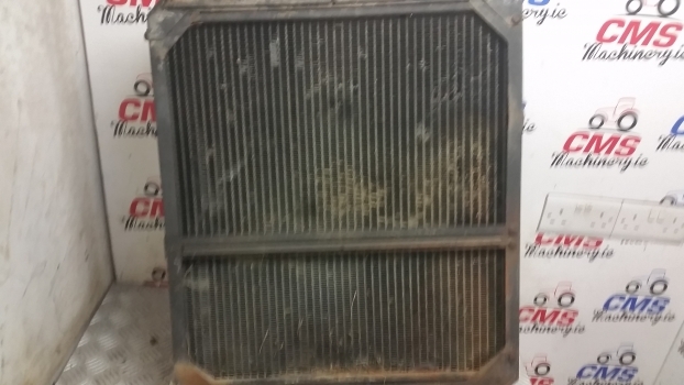 Ford 5640, 6640, 7740 Engine Water Cooling Radiator 82015101, 82010660 - Chladič pre Traktor: obrázok 4 Ford 5640, 6640, 7740 Engine Water Cooling Radiator 82015101, 82010660 - Chladič pre Traktor: obrázok 4