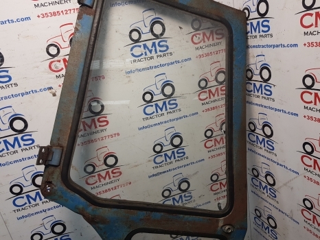 Ford 7600, 7710, 6600 Tw10, Tw20 Q Cab Door Right Assembly Rusty D8nn9420124bc - Dvere a diely pre Traktor: obrázok 3 Ford 7600, 7710, 6600 Tw10, Tw20 Q Cab Door Right Assembly Rusty D8nn9420124bc - Dvere a diely pre Traktor: obrázok 3