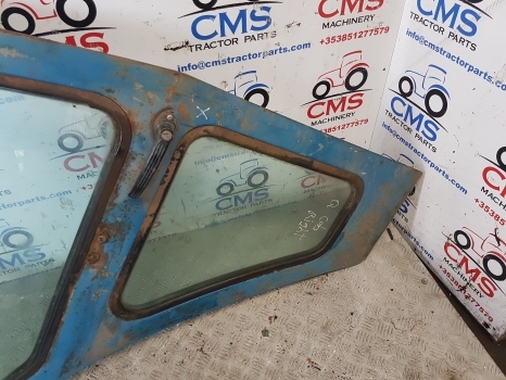 Ford 7710, 6600 Tw10, Tw20 Q Cab Door Right Assembly D8nn9420124bc - Dvere a diely pre Traktor: obrázok 2 Ford 7710, 6600 Tw10, Tw20 Q Cab Door Right Assembly D8nn9420124bc - Dvere a diely pre Traktor: obrázok 2