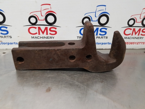 Ford 7810, 6610, 6410, 7710, 8210 Hook For Fwd. E0nne918ac29b, 83943810 - Rám/ Podvozok: obrázok 2 Ford 7810, 6610, 6410, 7710, 8210 Hook For Fwd. E0nne918ac29b, 83943810 - Rám/ Podvozok: obrázok 2