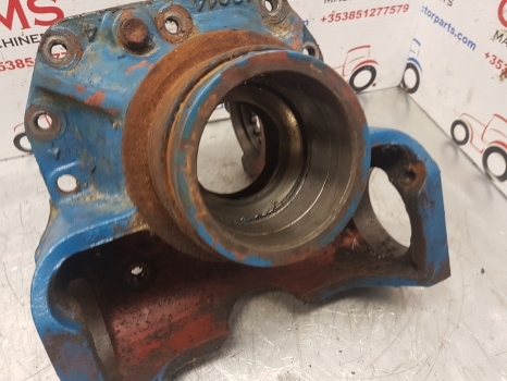 Ford 7840, 8240, 8340 Front Axle Differential Housing 19014, Car125184, 81863006 - Diferenciál pre Traktor: obrázok 4 Ford 7840, 8240, 8340 Front Axle Differential Housing 19014, Car125184, 81863006 - Diferenciál pre Traktor: obrázok 4