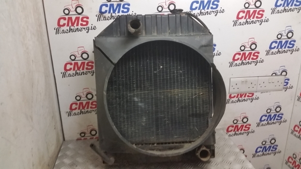 Ford Engine Water Cooling Radiator With Cowling 1 - Chladič pre Traktor: obrázok 1 Ford Engine Water Cooling Radiator With Cowling 1 - Chladič pre Traktor: obrázok 1