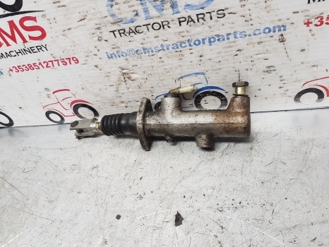 Ford Fiat Case New Holland Tm140 Brake Master Cylinder 82018664, 84558759 - Brzdový valec pre Traktor: obrázok 4 Ford Fiat Case New Holland Tm140 Brake Master Cylinder 82018664, 84558759 - Brzdový valec pre Traktor: obrázok 4