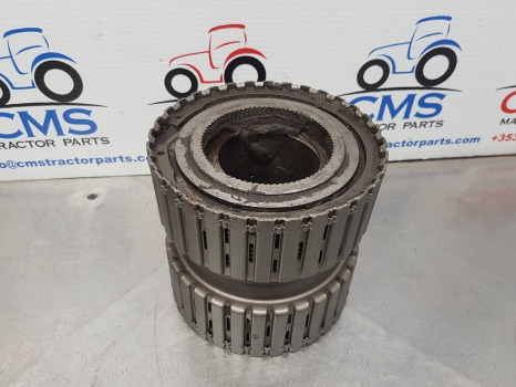Ford New Holland 40 And Ts Series Rear Clutch Housing 82036853, 82016096 - Spojka a diely: obrázok 3 Ford New Holland 40 And Ts Series Rear Clutch Housing 82036853, 82016096 - Spojka a diely: obrázok 3