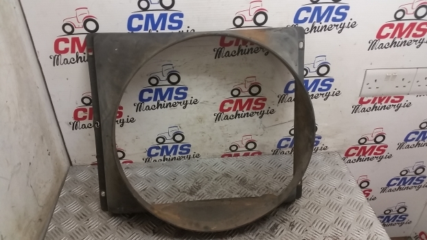 Ford Radiator Cowling D5nn8146, Please See The Description - Chladiaci systém pre Traktor: obrázok 1 Ford Radiator Cowling D5nn8146, Please See The Description - Chladiaci systém pre Traktor: obrázok 1