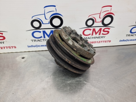 John Deere 1950, 2040, 2140, Crankshaft Pulley R70443 - Napinák remeňa pre Traktor: obrázok 4 John Deere 1950, 2040, 2140, Crankshaft Pulley R70443 - Napinák remeňa pre Traktor: obrázok 4