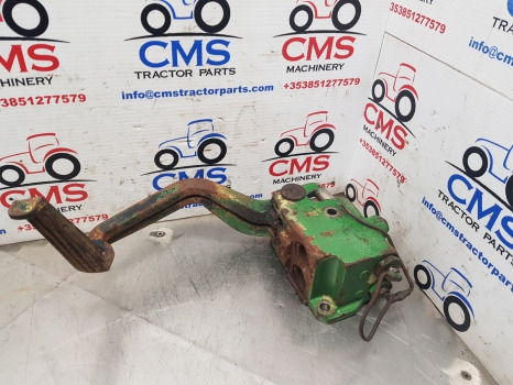 John Deere 30, 40, 50 Ser Brake Master Cylinder L31420, R54979, R54979, Ar63616 - Brzdový valec pre Poľnohospodárske stroje: obrázok 1 John Deere 30, 40, 50 Ser Brake Master Cylinder L31420, R54979, R54979, Ar63616 - Brzdový valec pre Poľnohospodárske stroje: obrázok 1