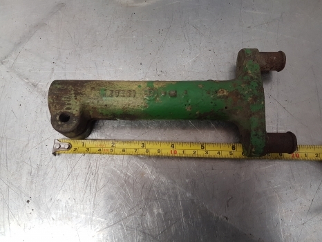 John Deere 3040, 3140, 3640, 3340 Hydraulic Pump Drive Shaft T28263 - Poloos pre Traktor: obrázok 4 John Deere 3040, 3140, 3640, 3340 Hydraulic Pump Drive Shaft T28263 - Poloos pre Traktor: obrázok 4