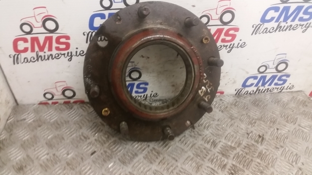 John Deere 40, 41, 50, 55 Series 2950, 3050, 3150, 3350 Front Axle Hub L41928 - Náboj pre Traktor: obrázok 2 John Deere 40, 41, 50, 55 Series 2950, 3050, 3150, 3350 Front Axle Hub L41928 - Náboj pre Traktor: obrázok 2