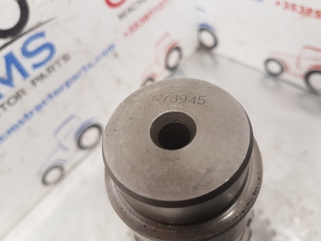 John Deere 6100, 6200, 6300, 6600, 6400, 6506 Pto Drive Shaft L78945 - Poloos pre Traktor: obrázok 3 John Deere 6100, 6200, 6300, 6600, 6400, 6506 Pto Drive Shaft L78945 - Poloos pre Traktor: obrázok 3