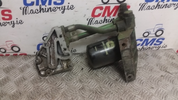 Olejový filter pre Traktor John Deere 6110 Oil Filter Head And Adapter Fitting Re503727, Re519885, R501436: obrázok 1