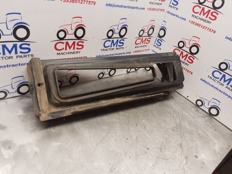 John Deere 6200, 6400 Cab Air Filter Box Lhs Al153005, Al158543, L75608 - Kabínový filter pre Traktor: obrázok 1 John Deere 6200, 6400 Cab Air Filter Box Lhs Al153005, Al158543, L75608 - Kabínový filter pre Traktor: obrázok 1
