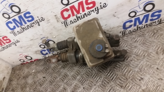 Landini Mythos Series 115 Brake Master Cylinders Kit 3666220m91 - Brzdový valec pre Traktor: obrázok 5 Landini Mythos Series 115 Brake Master Cylinders Kit 3666220m91 - Brzdový valec pre Traktor: obrázok 5