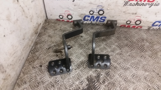 Landini Mythos Series 115 Brake Pedal Kit 3665879m91, 3665881m91 - Diely bŕzd pre Traktor: obrázok 2 Landini Mythos Series 115 Brake Pedal Kit 3665879m91, 3665881m91 - Diely bŕzd pre Traktor: obrázok 2