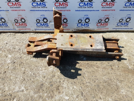 Massey Ferguson 135, 390, 690, 675 Pick Up Hitch Complete For Parts 886230m1 - Rám/ Podvozok: obrázok 1 Massey Ferguson 135, 390, 690, 675 Pick Up Hitch Complete For Parts 886230m1 - Rám/ Podvozok: obrázok 1