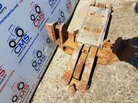 Massey Ferguson 135, 390, 690, 675 Pick Up Hitch Complete For Parts 886230m1 - Rám/ Podvozok: obrázok 4 Massey Ferguson 135, 390, 690, 675 Pick Up Hitch Complete For Parts 886230m1 - Rám/ Podvozok: obrázok 4