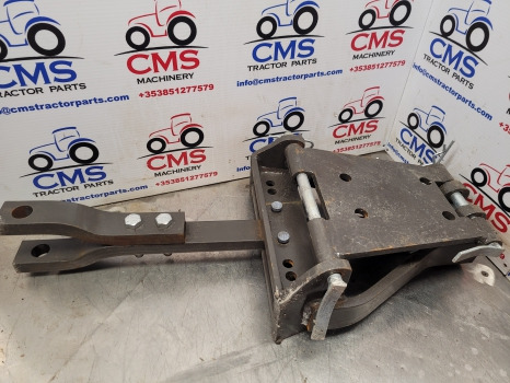 Massey Ferguson 35, 35x, 135, 165, 175, 178 Swinging Draw Bar Hitch - Rám/ Podvozok: obrázok 2 Massey Ferguson 35, 35x, 135, 165, 175, 178 Swinging Draw Bar Hitch - Rám/ Podvozok: obrázok 2
