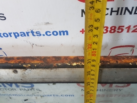 Massey Ferguson 50b Cab Rear Window Assy Mf50b - Okno a diely pre Rýpadlo-nakladač: obrázok 5 Massey Ferguson 50b Cab Rear Window Assy Mf50b - Okno a diely pre Rýpadlo-nakladač: obrázok 5