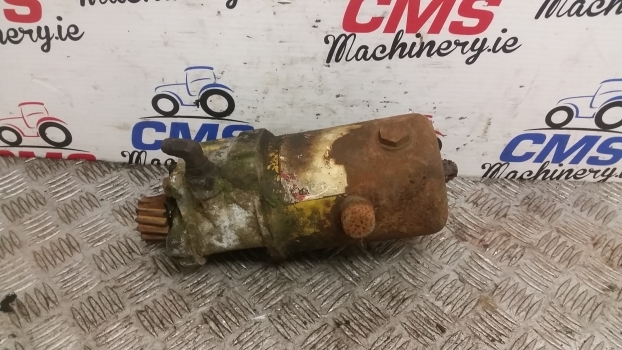 Massey Ferguson 50b Power Steering Pump. For Parts. - Čerpadlo riadenia pre Rýpadlo-nakladač: obrázok 1 Massey Ferguson 50b Power Steering Pump. For Parts. - Čerpadlo riadenia pre Rýpadlo-nakladač: obrázok 1