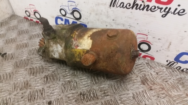 Massey Ferguson 50b Power Steering Pump. For Parts. - Čerpadlo riadenia pre Rýpadlo-nakladač: obrázok 3 Massey Ferguson 50b Power Steering Pump. For Parts. - Čerpadlo riadenia pre Rýpadlo-nakladač: obrázok 3