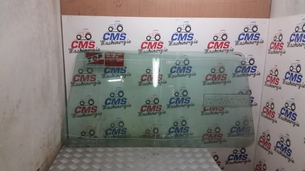 Massey Ferguson 565 Cab Glass Tg1056t Tg1056 Tg.1056t Tg.1056 - Okno a diely pre Traktor: obrázok 1 Massey Ferguson 565 Cab Glass Tg1056t Tg1056 Tg.1056t Tg.1056 - Okno a diely pre Traktor: obrázok 1