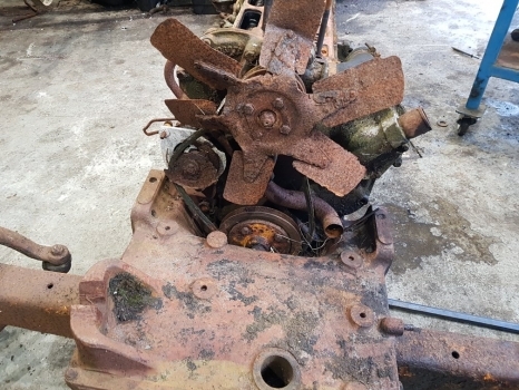 Massey Ferguson 65 Mk 1 Engine Block, Crankshaft, Sump, Flywheel Parts No Return - Motor a diely pre Traktor: obrázok 4 Massey Ferguson 65 Mk 1 Engine Block, Crankshaft, Sump, Flywheel Parts No Return - Motor a diely pre Traktor: obrázok 4