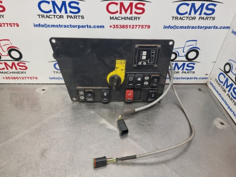 Massey Ferguson 9306, 9407, Control Panel Assy 3972692m1, 3973055m1 - Kabína a interiér: obrázok 1 Massey Ferguson 9306, 9407, Control Panel Assy 3972692m1, 3973055m1 - Kabína a interiér: obrázok 1