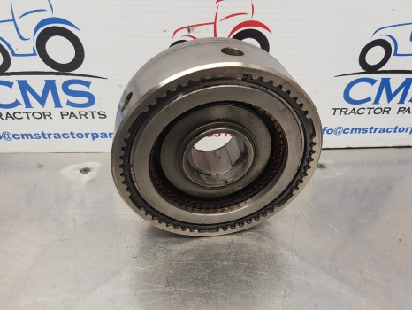 New Holland Case Fiat 8160, Tm, Mxm, 60, M Series Clutch Housing Assy E 5167836 - Spojka a diely: obrázok 1 New Holland Case Fiat 8160, Tm, Mxm, 60, M Series Clutch Housing Assy E 5167836 - Spojka a diely: obrázok 1
