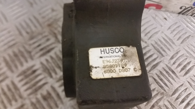 New Holland Nhseries Husco Bachoe Control Valve, Hydraulic Out Section 85801189 - Hydraulický ventil pre Traktor: obrázok 3 New Holland Nhseries Husco Bachoe Control Valve, Hydraulic Out Section 85801189 - Hydraulický ventil pre Traktor: obrázok 3