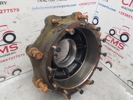 New Holland T5, T5000 Case Jxu, Farmall Front Axle Hub Plate 87667229; 87667230 - Náboj pre Traktor: obrázok 1 New Holland T5, T5000 Case Jxu, Farmall Front Axle Hub Plate 87667229; 87667230 - Náboj pre Traktor: obrázok 1
