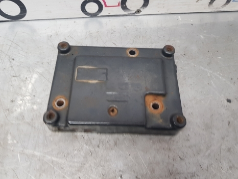 New Holland T5, T6 5.95, T5.105, T5.115 Spool Valve Top End Plate 5192188 - Hydraulický ventil pre Traktor: obrázok 3 New Holland T5, T6 5.95, T5.105, T5.115 Spool Valve Top End Plate 5192188 - Hydraulický ventil pre Traktor: obrázok 3