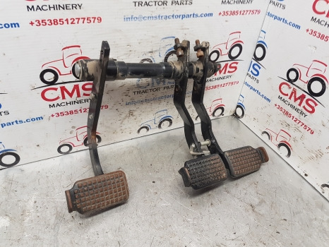New Holland T6, T7, Tsa Brake, Clutch Pedal Kit 87547108, 87547109, 87566904 - Spojka a diely pre Poľnohospodárske stroje: obrázok 1 New Holland T6, T7, Tsa Brake, Clutch Pedal Kit 87547108, 87547109, 87566904 - Spojka a diely pre Poľnohospodárske stroje: obrázok 1