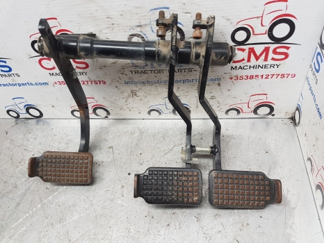 New Holland T6, T7, Tsa Brake, Clutch Pedal Kit 87547108, 87547109, 87566904 - Spojka a diely pre Poľnohospodárske stroje: obrázok 5 New Holland T6, T7, Tsa Brake, Clutch Pedal Kit 87547108, 87547109, 87566904 - Spojka a diely pre Poľnohospodárske stroje: obrázok 5