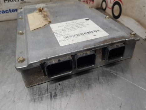 New Holland T6000 Plus, Elite, Delta 16x16 Transmission Ecu 87515724, 87515726 - Riadiaca jednotka: obrázok 4 New Holland T6000 Plus, Elite, Delta 16x16 Transmission Ecu 87515724, 87515726 - Riadiaca jednotka: obrázok 4