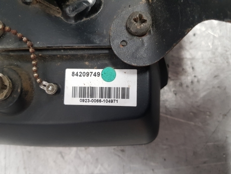 New Holland T6000, T7, T7000 Series T7040 Display Monitor 84209479, 47585461 - Palubná doska pre Traktor: obrázok 5 New Holland T6000, T7, T7000 Series T7040 Display Monitor 84209479, 47585461 - Palubná doska pre Traktor: obrázok 5